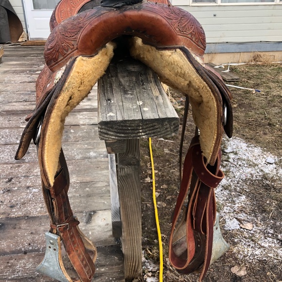 Scott Thomas Team Roping Saddle - Picture 4 of 16